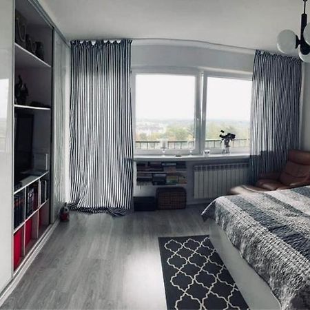 Mieszkanie W Centrum Miasta Ostrowiec Świętokrzyski Dış mekan fotoğraf