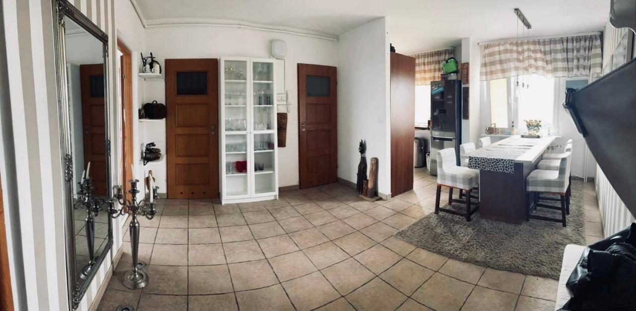 Mieszkanie W Centrum Miasta Ostrowiec Świętokrzyski Dış mekan fotoğraf